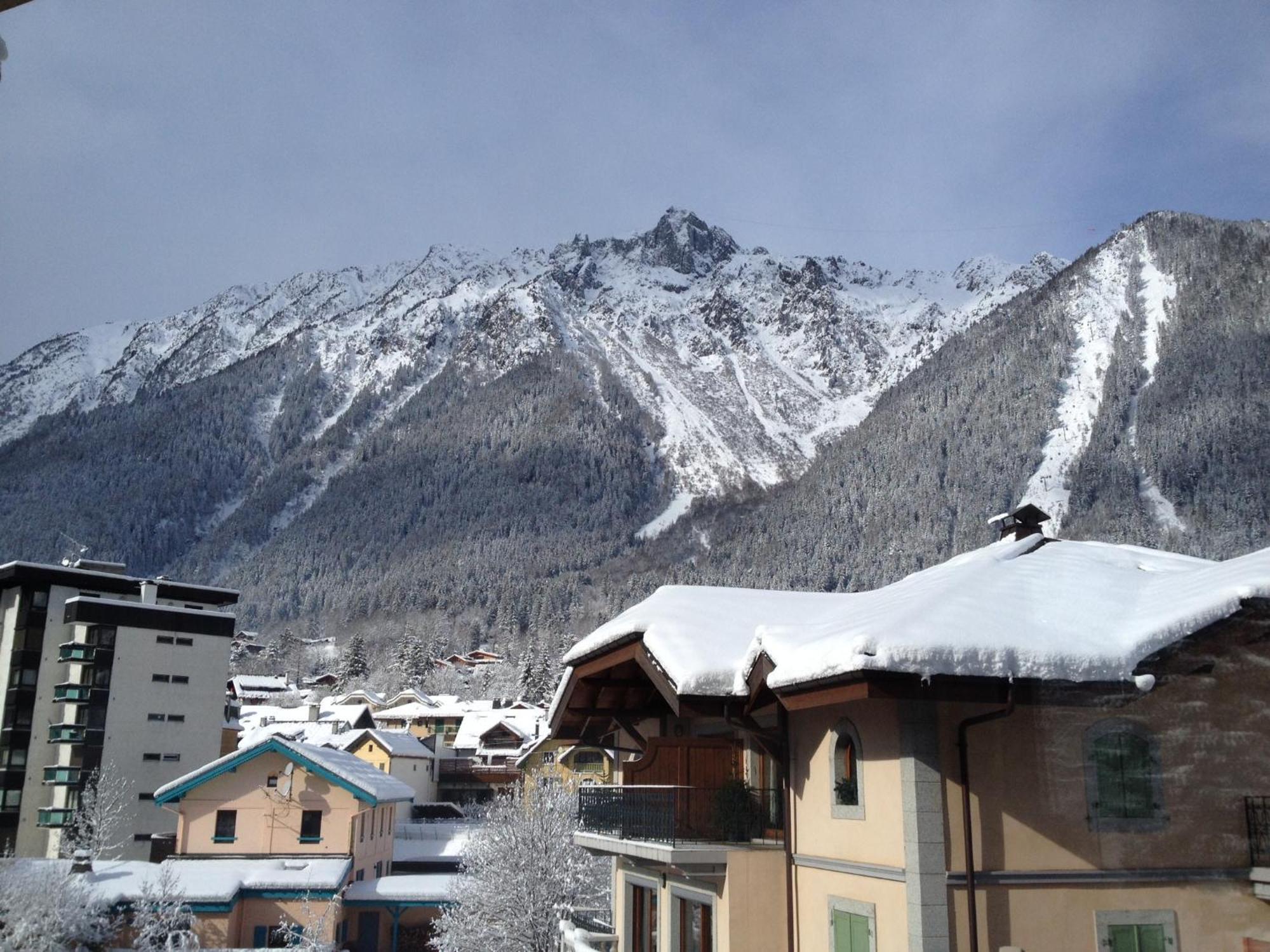 Les Sommets Studio Chamonix Mont Blanc Exterior foto